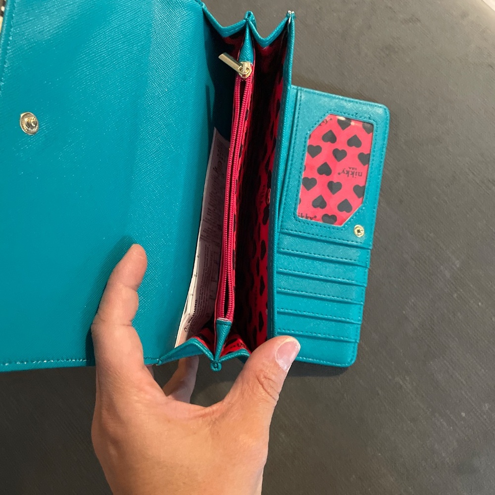 Handbag - Picture 5 of 6